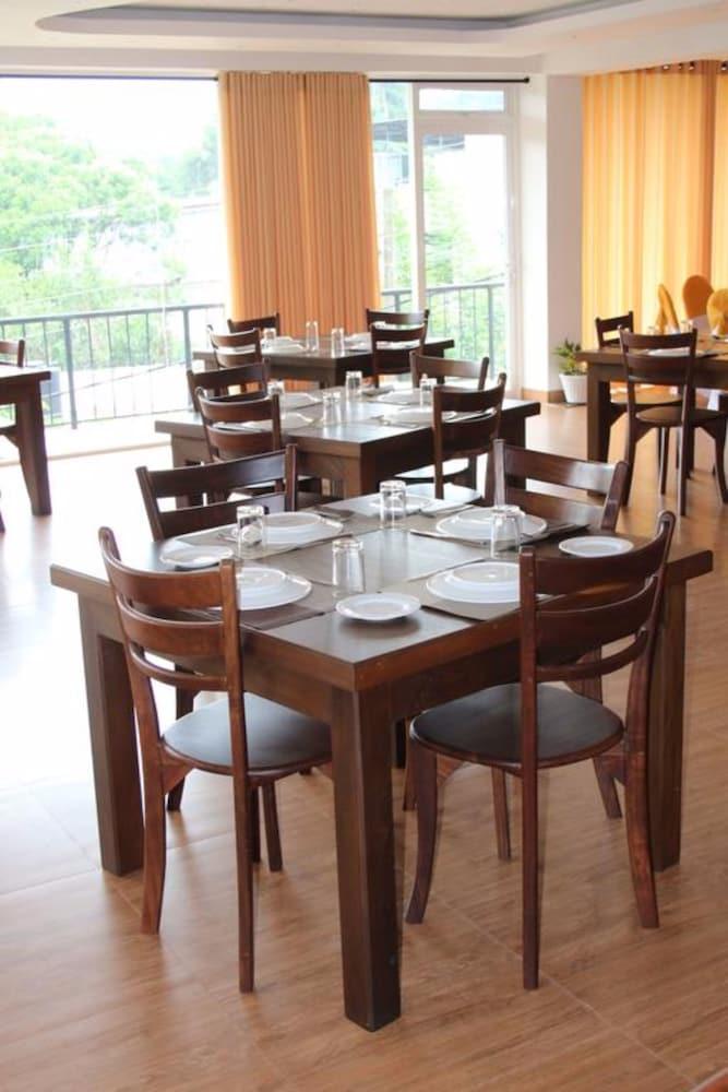 Hotel Sky View Grand Kandy Exterior foto