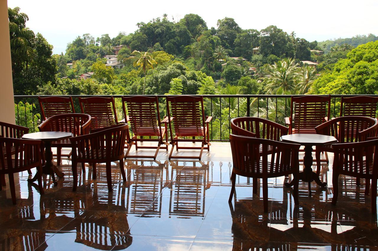 Hotel Sky View Grand Kandy Exterior foto